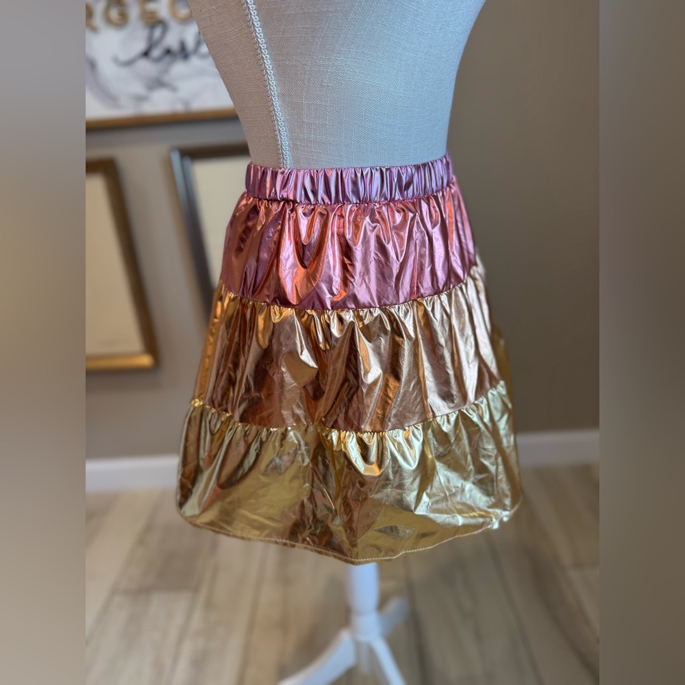 New! QUEEN OF SPARKLES Pink and Gold Metallic Mini Skirt and Top Set - Picture 5 of 9